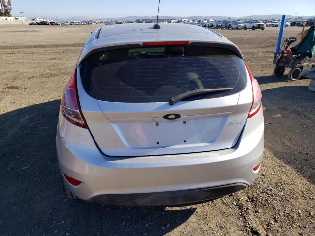 3FADP4TJ8FM146280 Ford FIESTA S