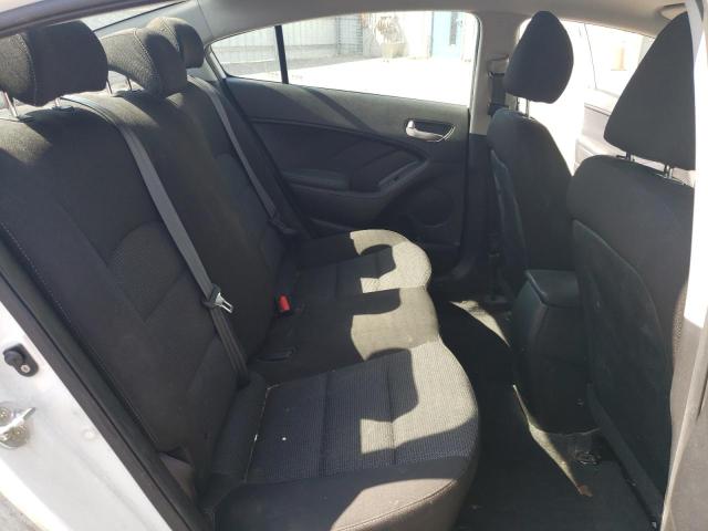 3KPFK4A71HE142061 KIA FORTE LX