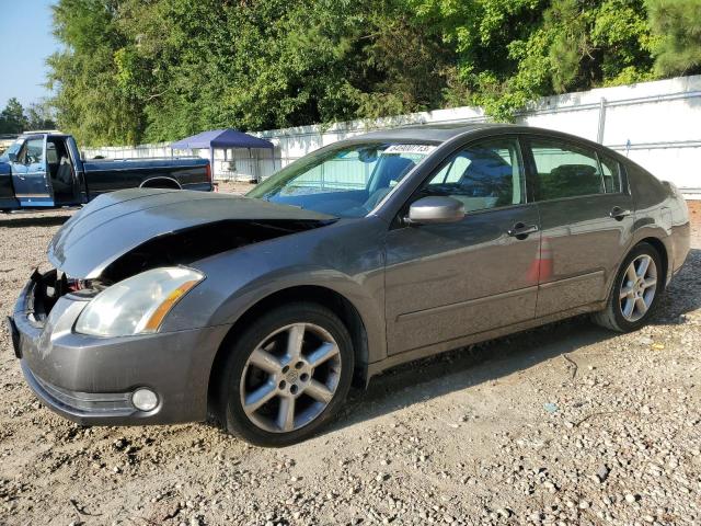 2005 Nissan Maxima SE