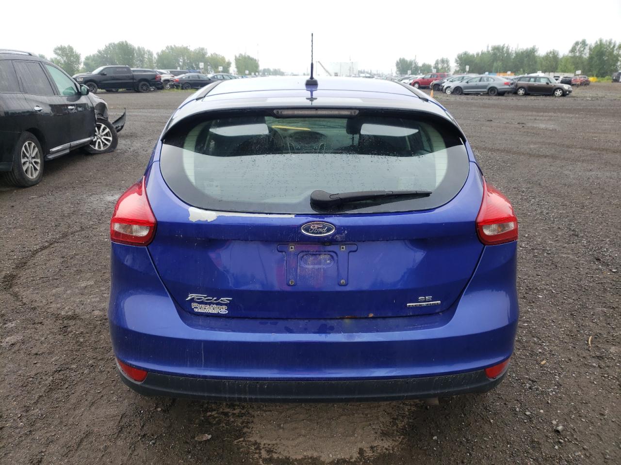 1FADP3K20FL371122 2015 Ford Focus Se