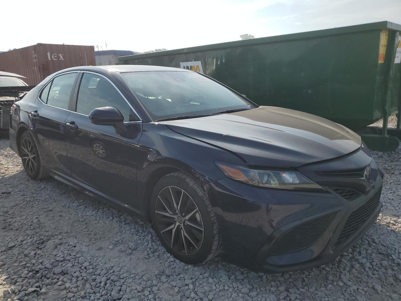 4T1G11AK3MU567041 Toyota Camry SE 4