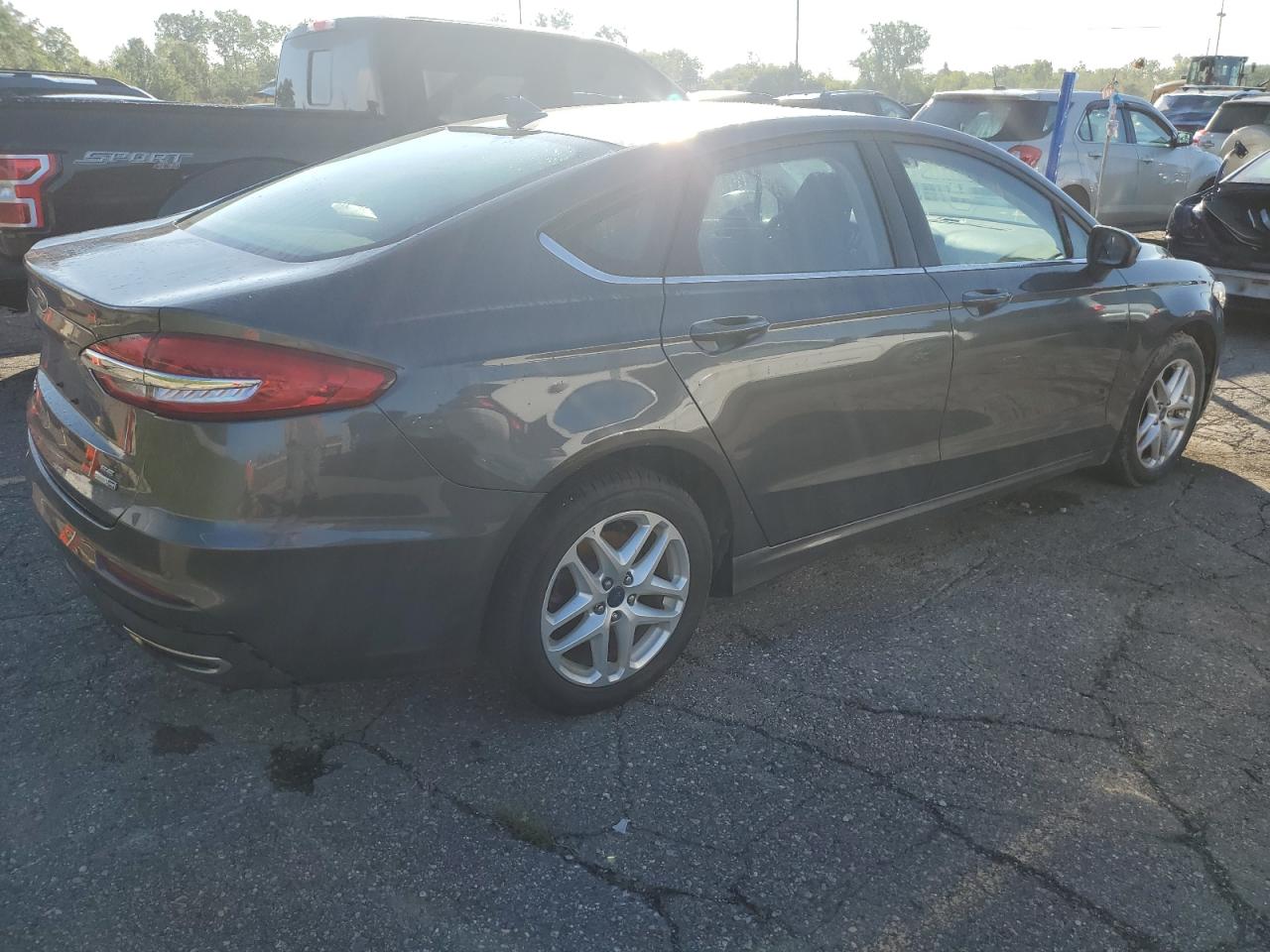 2020 Ford Fusion Se vin: 3FA6P0T90LR198377