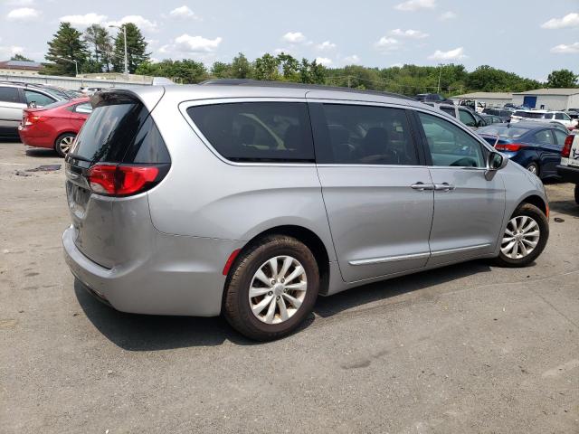 2C4RC1BG8HR854718 2017 CHRYSLER PACIFICA, photo no. 3