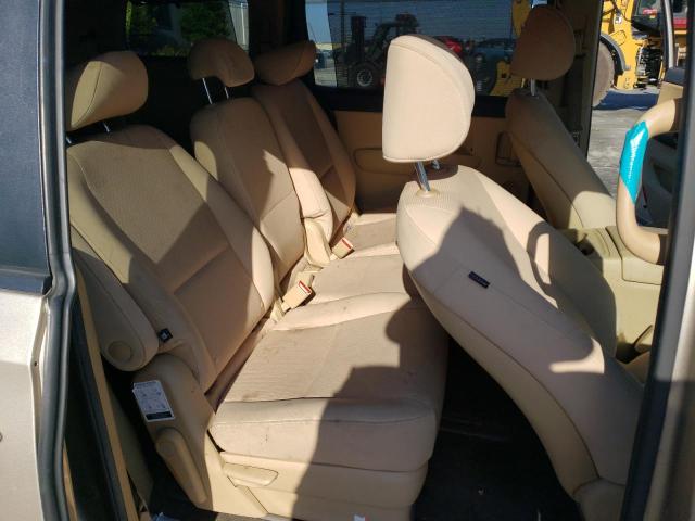 KNDMB5C11G6204066 KIA SEDONA LX