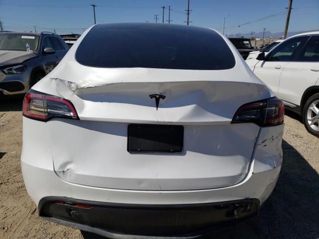 7SAYGDEE9NF444225 Tesla Model Y  6