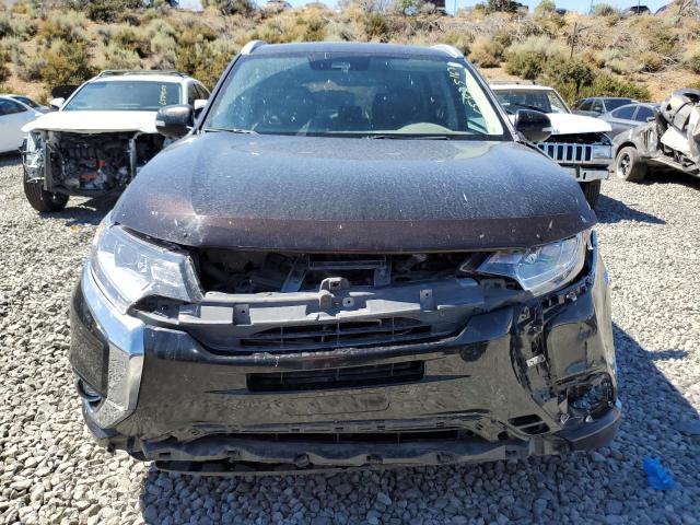 JA4J24A5XJZ059628 Mitsubishi Outlander Se