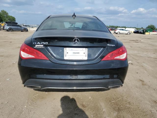 WDDSJ4GB3JN543230 Mercedes-Benz CLA 250 4MATIC