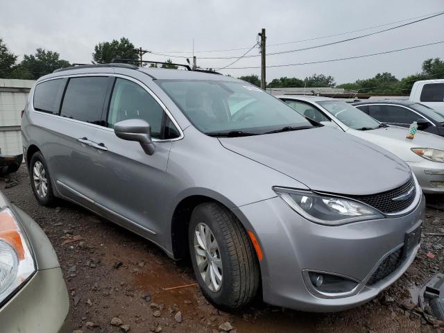 2C4RC1BG4HR769889 2017 CHRYSLER PACIFICA, photo no. 4