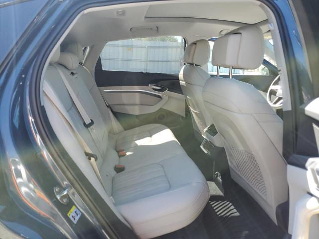 2022 AUDI E-TRON SPO - WA13ABGE3NB008610