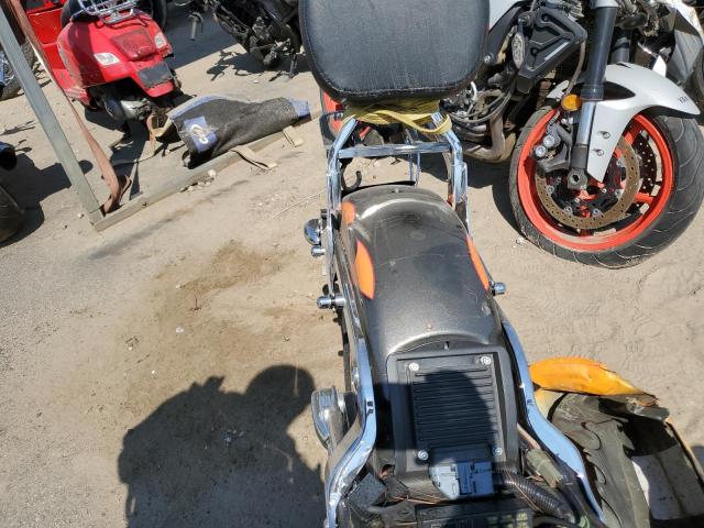 2004 HARLEY-DAVIDSON FLSTCI - 1HD1BWB104Y022836