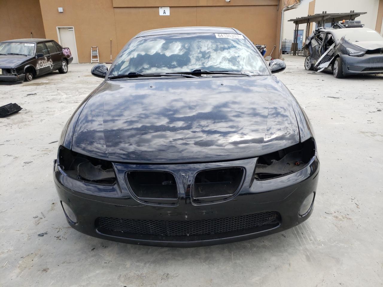 6G2VX12G44L200943 2004 Pontiac Gto