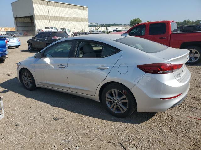 5NPD84LF5HH168555 Hyundai ELANTRA SE