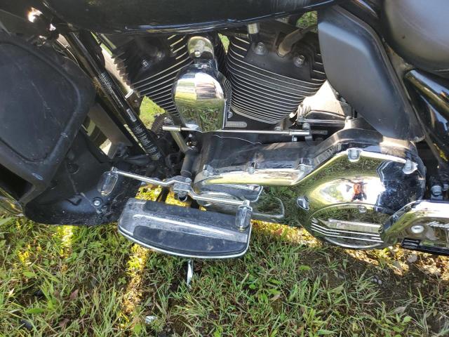 2016 HARLEY-DAVIDSON FLTRU 1HD1KGL10GB604883