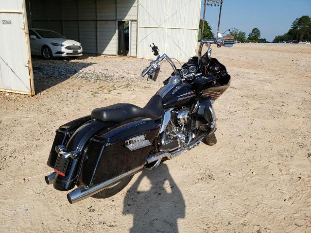 2011 HARLEY-DAVIDSON FLTRU 1HD1KGM18BB645379