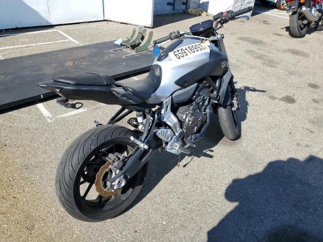 2017 YAMAHA FZ07 C JYARM06Y3HA003582