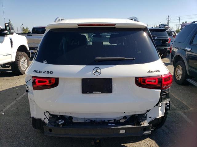 WDC4M4HB3LW007720 Mercedes-Benz Glb 250 4matic
