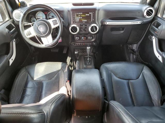 1C4BJWEG6EL204063 Jeep Wrangler Unlimited Sahara