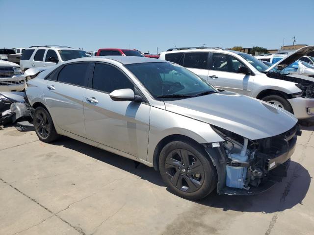 2021 HYUNDAI ELANTRA SE - 5NPLM4AG3MH038402
