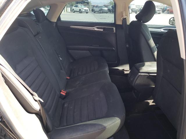 3FA6P0HD2HR241699 Ford FUSION SE