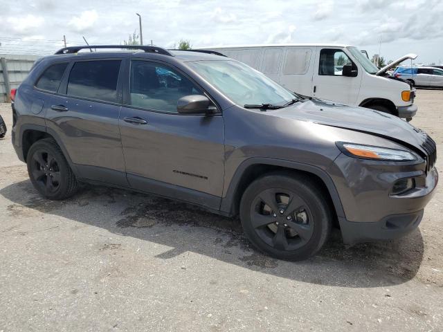 1C4PJLCB5JD542473 Jeep Cherokee Latitude