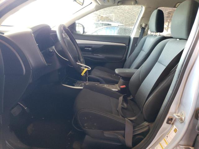 JA4AD2A31HZ028632 Mitsubishi Outlander Es
