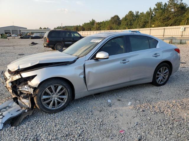 2017 INFINITI Q50 Base