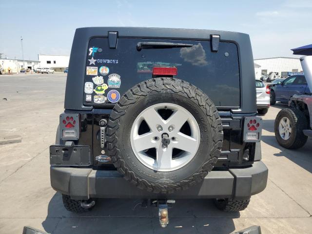 1C4HJWDG5JL862320 Jeep Wrangler Unlimited Sport