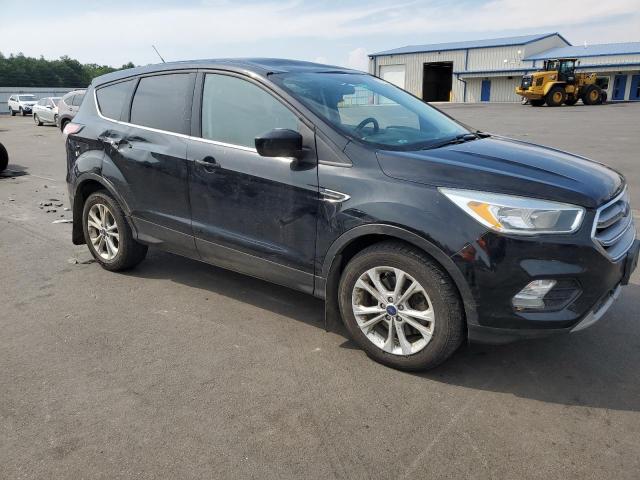 1FMCU9G97HUA73425 Ford ESCAPE SE