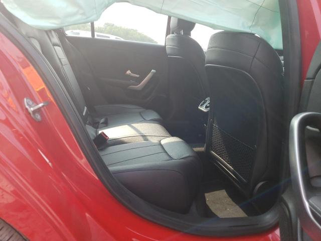 WDD3G4EB6KW024190 Mercedes-Benz A 220
