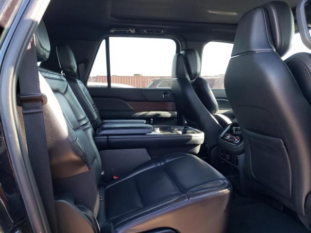 5LMJJ3LT0MEL14287 Lincoln Navigator  11