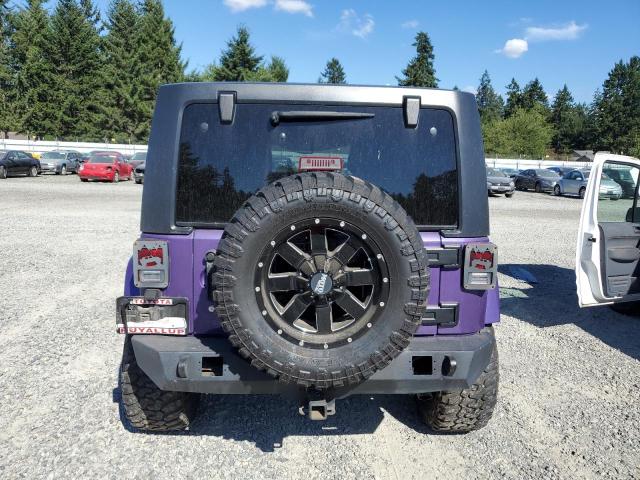 1C4HJWEG5JL900885 Jeep Wrangler Unlimited Sahara