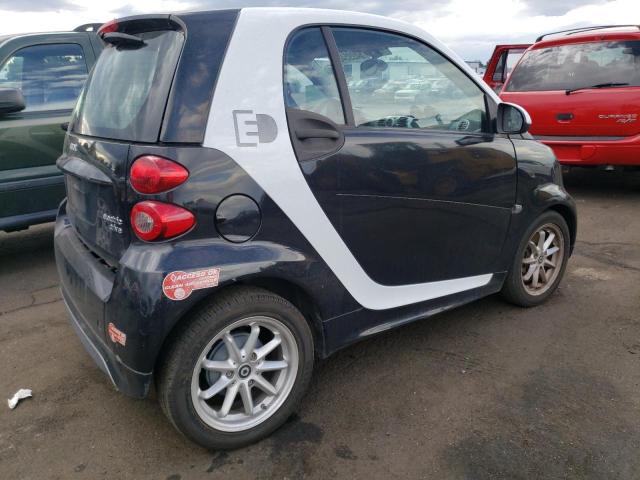 VIN WMEEJ9AA2FK824210 2015 Smart CAR no.3