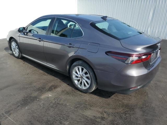 4T1C11BKXNU053816 Toyota Camry LE 2