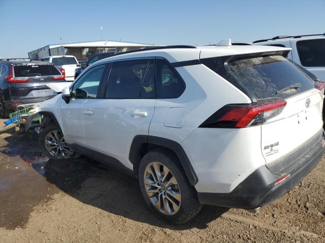 2T3A1RFV8LW118595 Toyota RAV4 XLE P 2