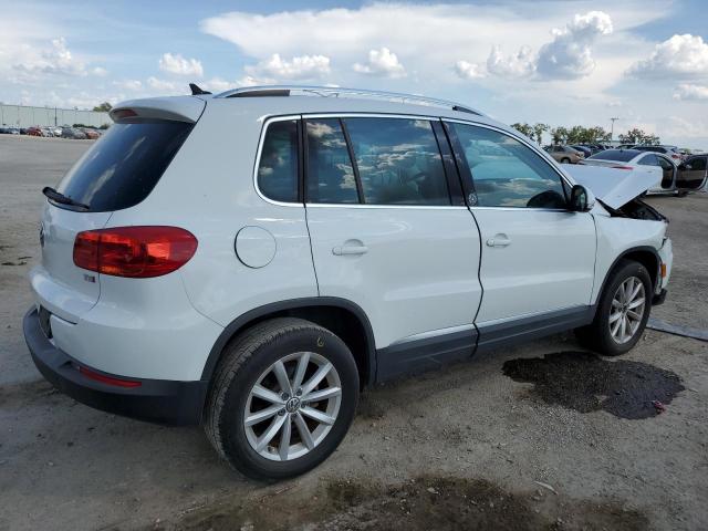 2017 VOLKSWAGEN TIGUAN WOL - WVGRV7AX0HK006695