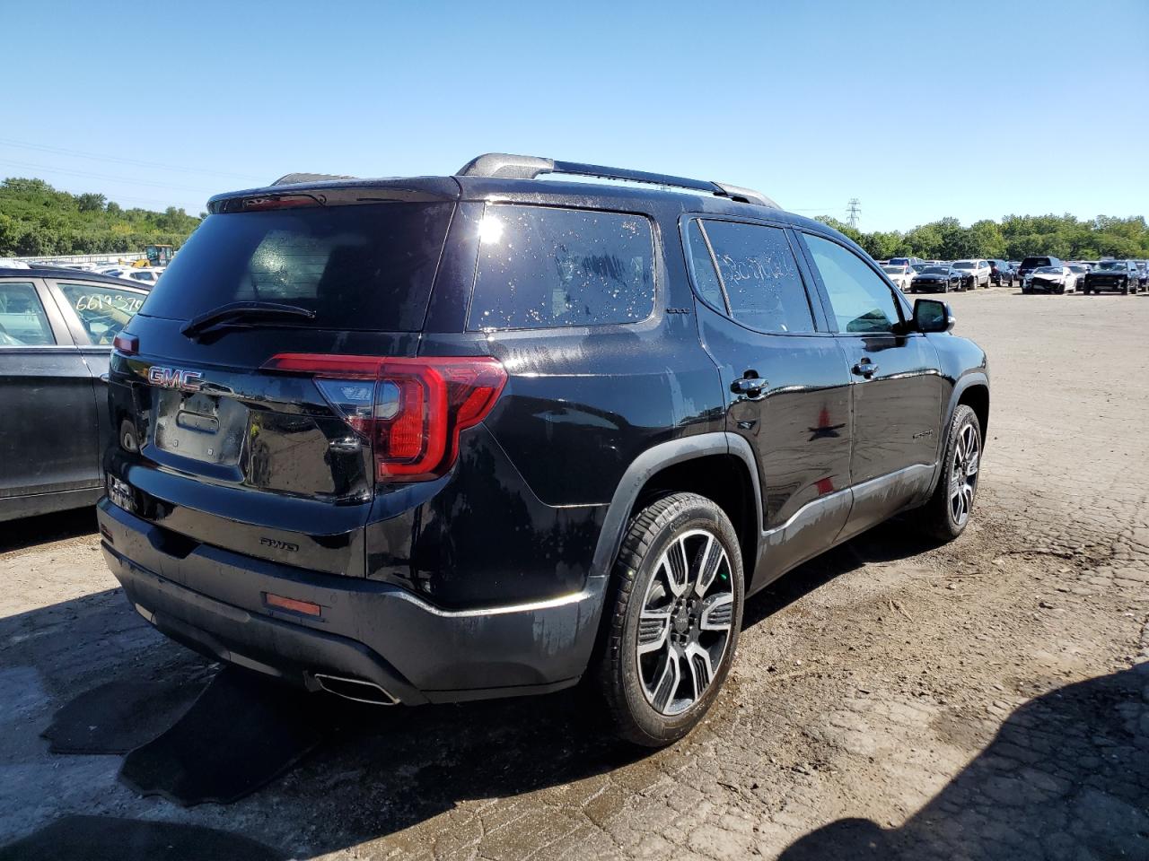 1GKKNRLS2MZ216031 2021 GMC Acadia Sle