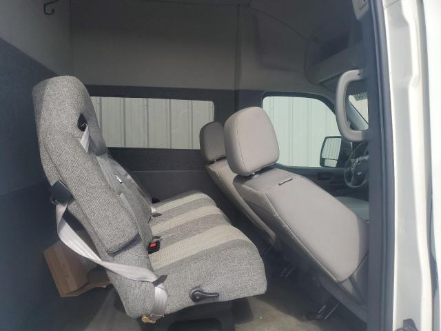 2015 NISSAN NV 2500 1N6AF0LY5FN803352