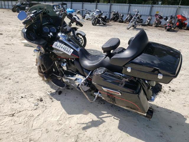 2017 HARLEY-DAVIDSON FLTRU 1HD1KGD10HB670348