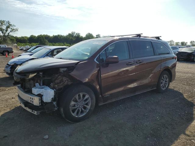 2021 Toyota Sienna LE