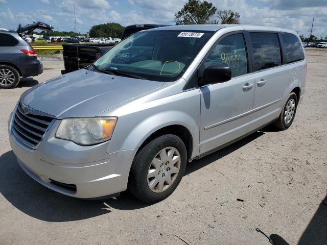 2009 Chrysler Town & Country LX