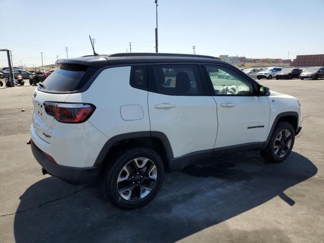 3C4NJDDBXJT207439 Jeep Compass Trailhawk