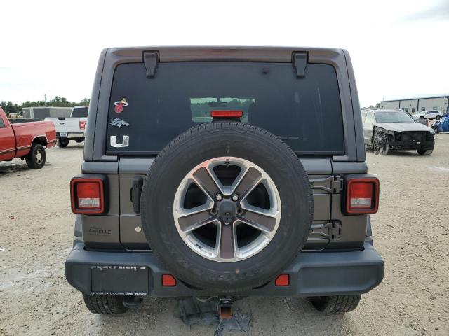 1C4HJXEG6JW206713 Jeep Wrangler Unlimited Sahara