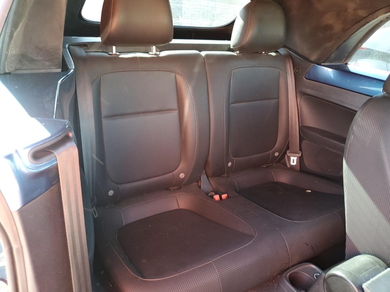 3VW5DAATXJM511140 VOLKSWAGEN BEETLE 2018