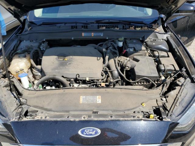 3FA6P0HDXHR222219 Ford FUSION SE