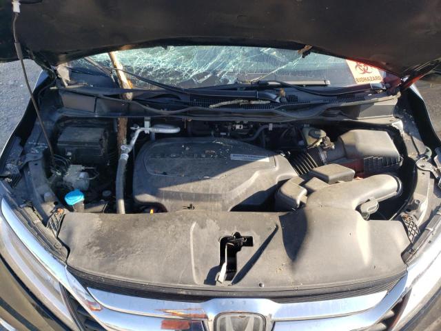 5FNRL6H82JB028896 2018 HONDA ODYSSEY, photo no. 12