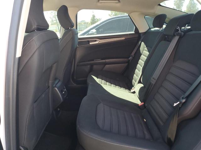 3FA6P0H73HR368102 Ford FUSION SE