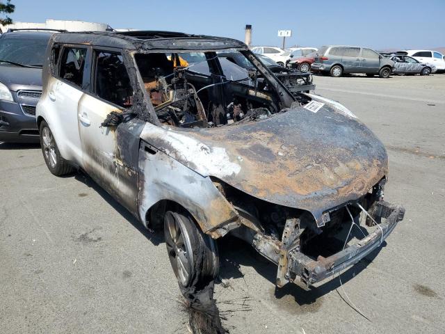 KNDJX3A55G7292869 KIA Soul !