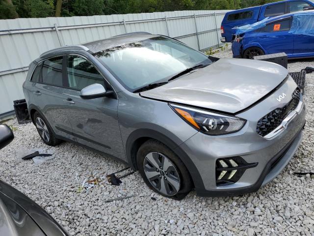KNDCB3LC0N5513015 KIA NIRO LX