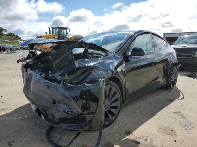 7SAYGDEF8PF813152 Tesla Model Y 