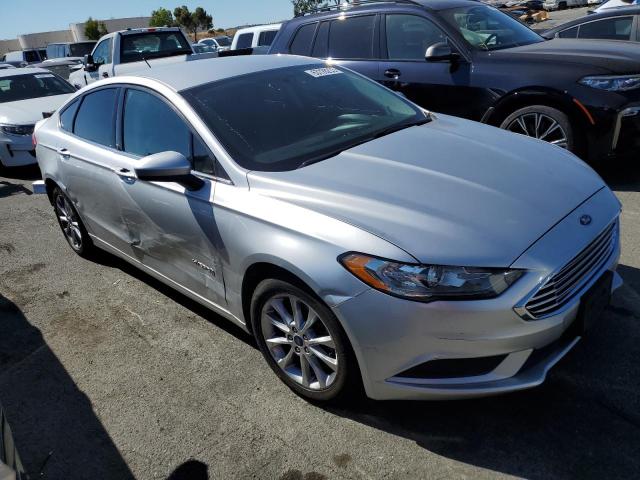 3FA6P0LU6HR317853 Ford Fusion Se Hybrid